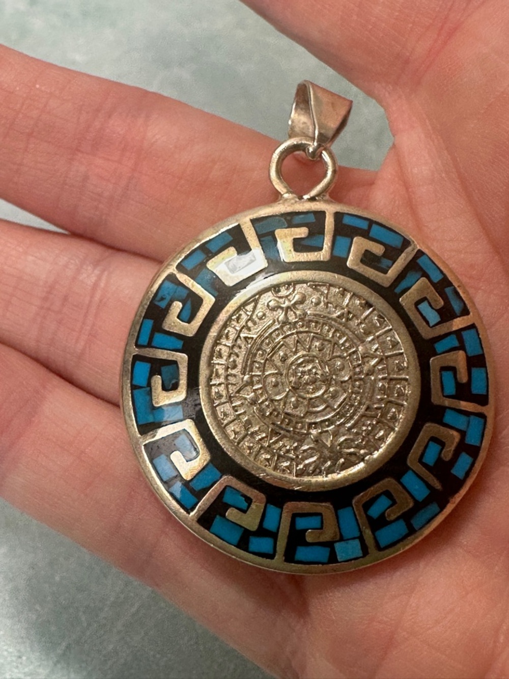 sterling silver pendant Mexican-made piece turquoise inlay Aztec calendar - Picture 6 of 7